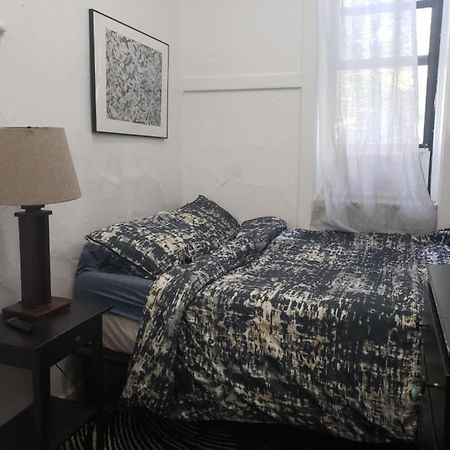 Private Room In East Village Apartment New York Eksteriør bilde