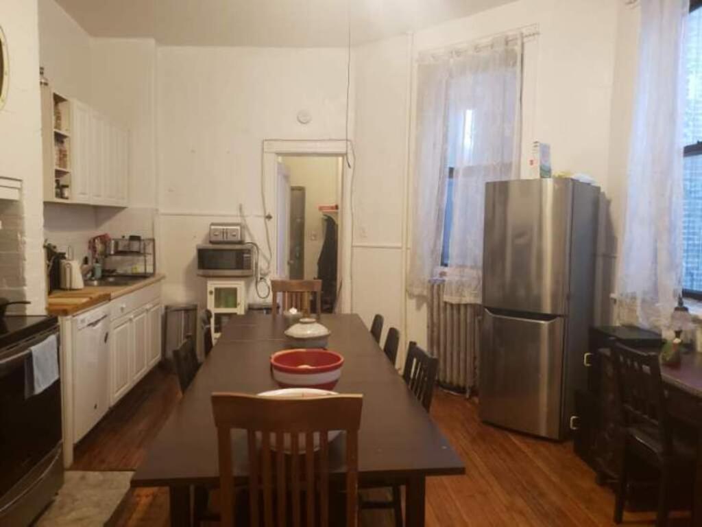 Private Room In East Village Apartment New York Eksteriør bilde